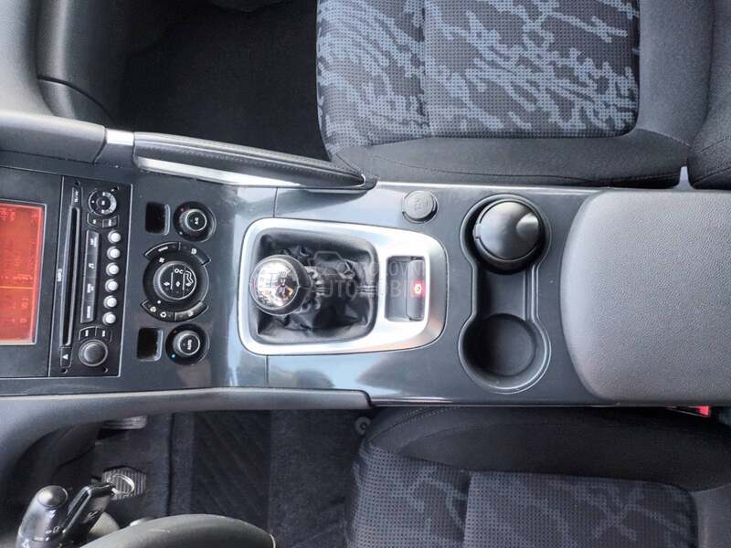 Peugeot 3008 1.6 HDI