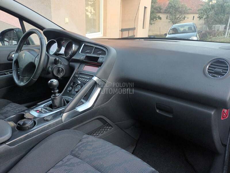 Peugeot 3008 1.6 HDI