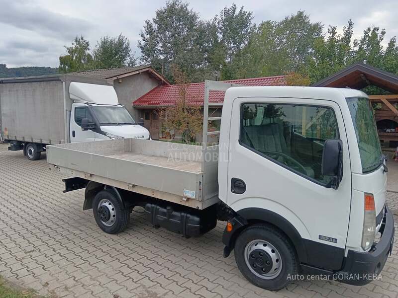 Nissan CABSTAR
