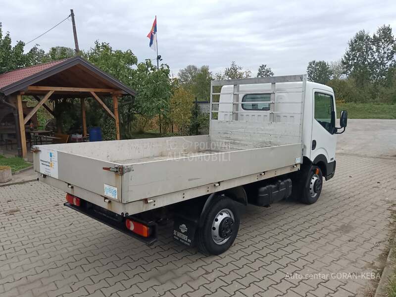 Nissan CABSTAR