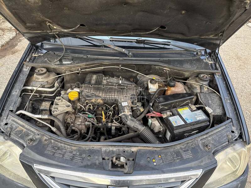 Dacia Logan 