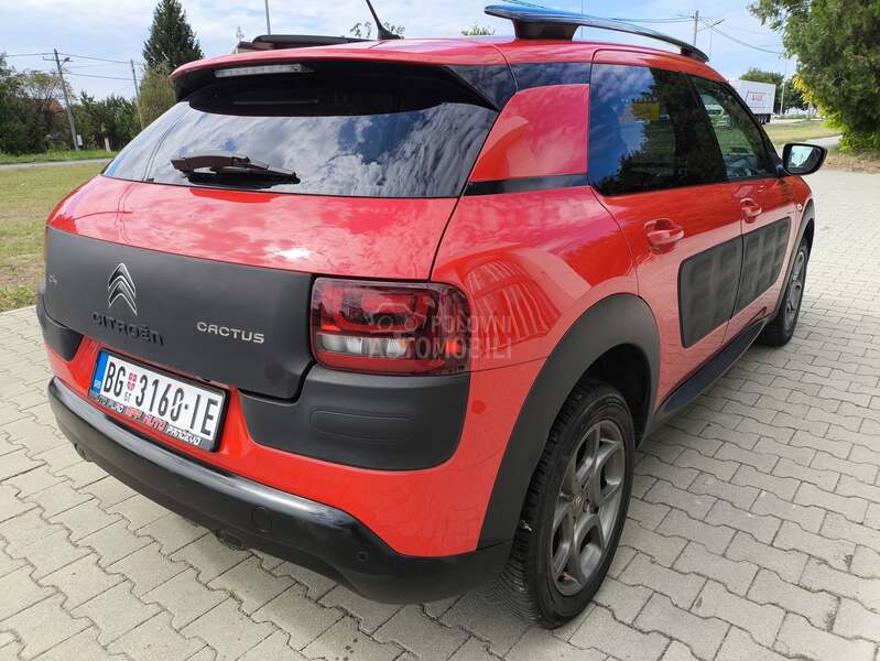 Citroen C4 Cactus 1.2 SHINE N.A.V.I