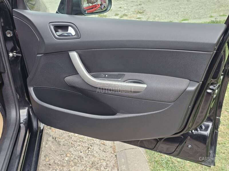 Peugeot 308 1.4 NOVO