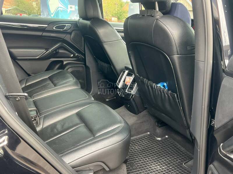 Porsche Cayenne 3,0d