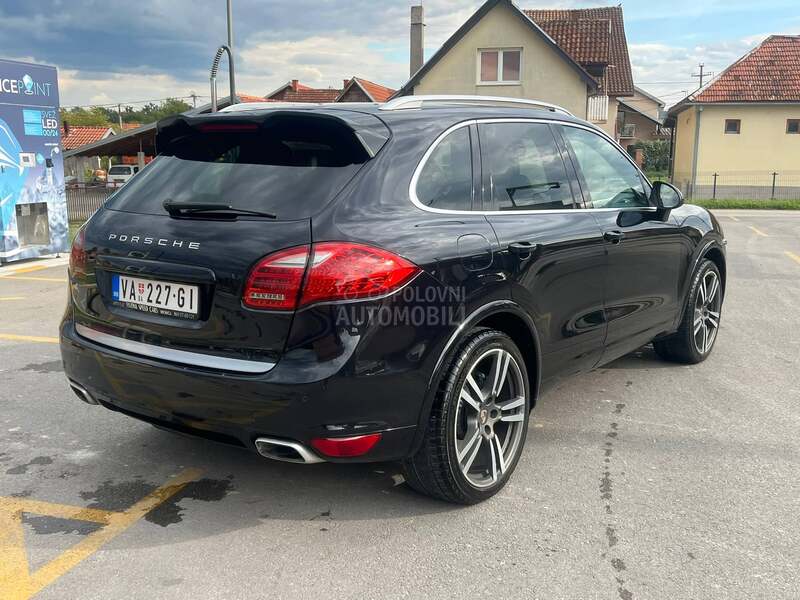 Porsche Cayenne 3,0d
