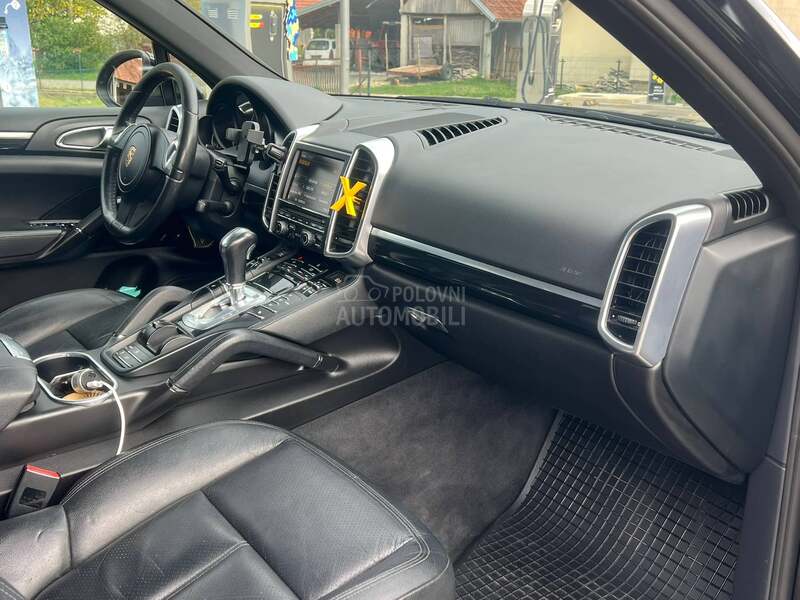 Porsche Cayenne 3,0d