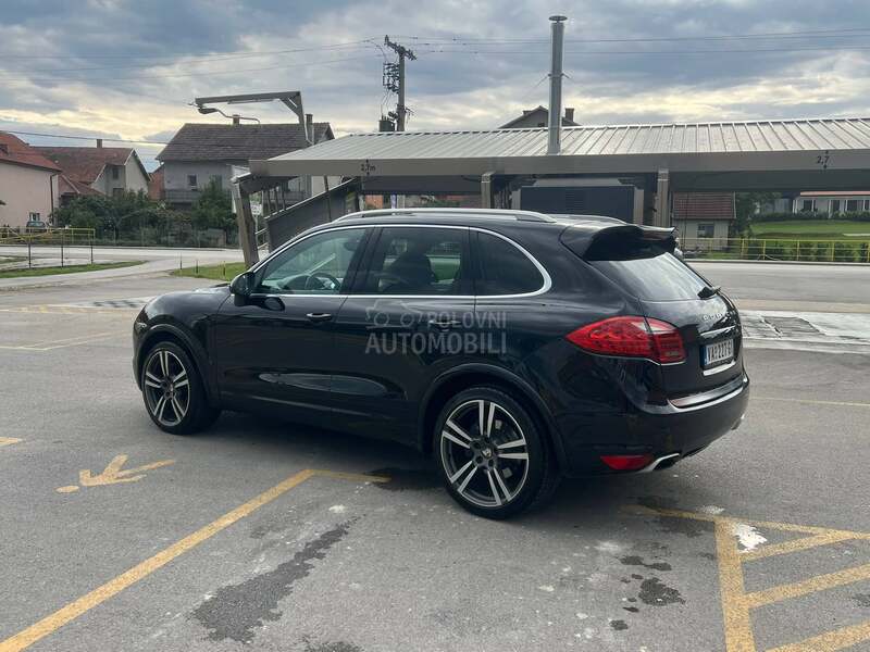 Porsche Cayenne 3,0d
