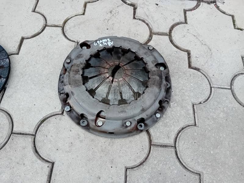 Korpa kvačila 1.4 8v