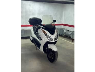 Honda NSS300 Forza