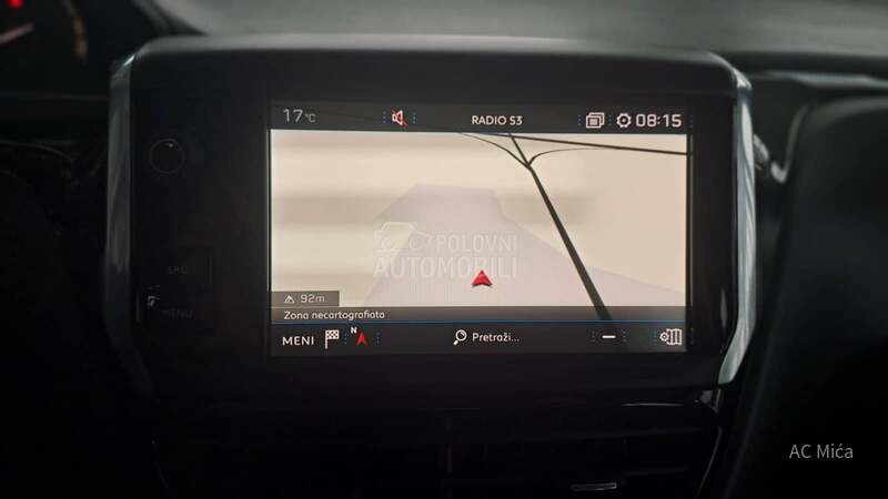Peugeot 208 1.2NAV LED USB 35000