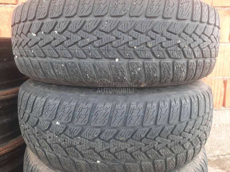 Dunlop 195/65 R15 Zimska