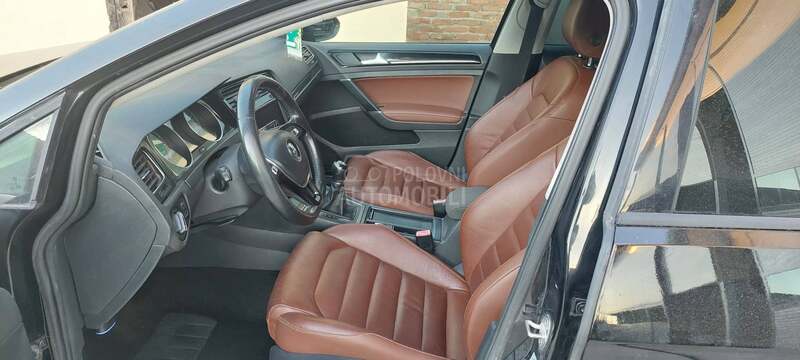 Volkswagen Golf 7 1.2tsi  higline