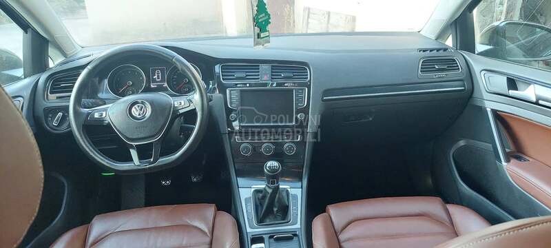 Volkswagen Golf 7 1.2tsi  higline