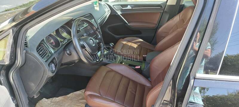 Volkswagen Golf 7 1.2tsi  higline