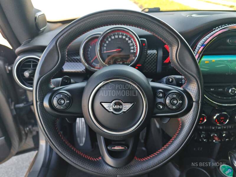 MINI John Cooper Works 231PS AUT/Pano/Harm