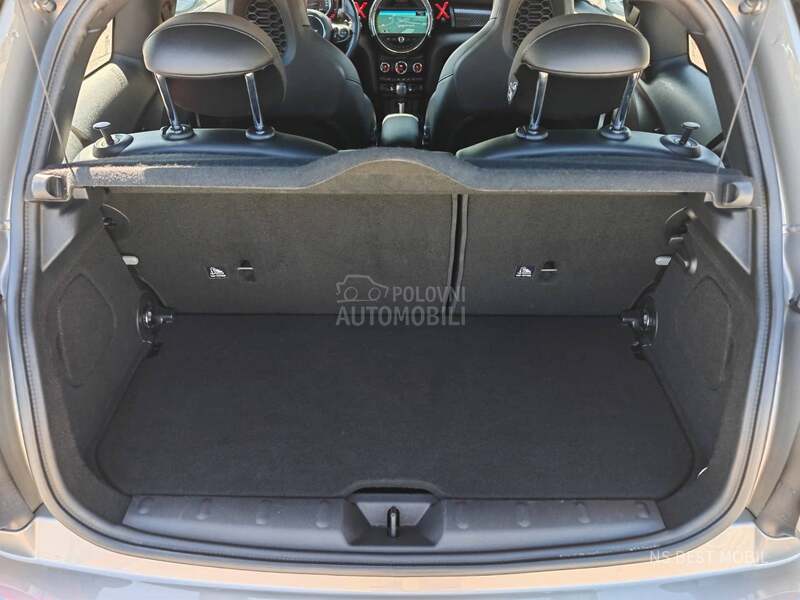 MINI John Cooper Works 231PS AUT/Pano/Harm