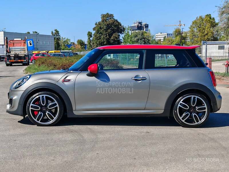 MINI John Cooper Works 231PS AUT/Pano/Harm