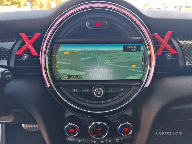 MINI John Cooper Works 231PS AUT/Pano/Harm