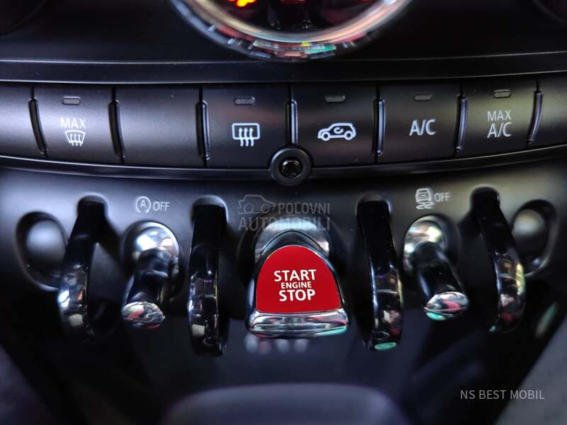 MINI John Cooper Works 231PS AUT/Pano/Harm