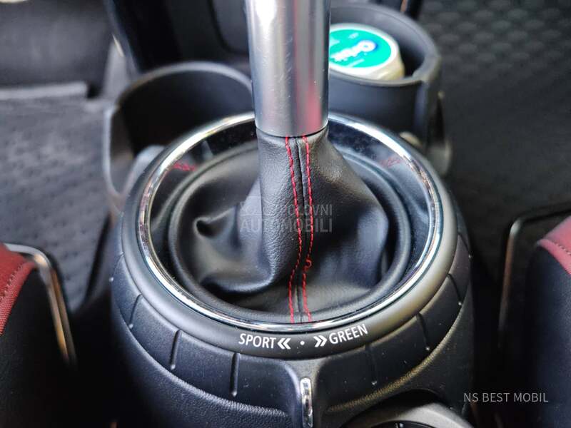 MINI John Cooper Works 231PS AUT/Pano/Harm