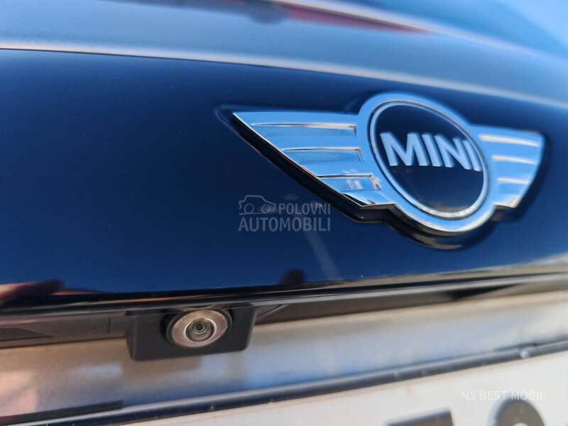 MINI John Cooper Works 231PS AUT/Pano/Harm