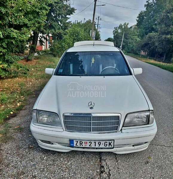Mercedes Benz C 200 