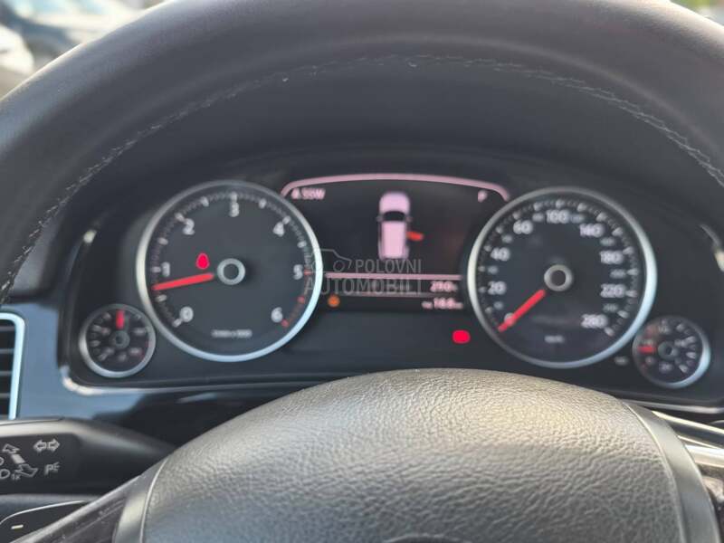 Volkswagen Touareg 3.0tdi LED/NAV