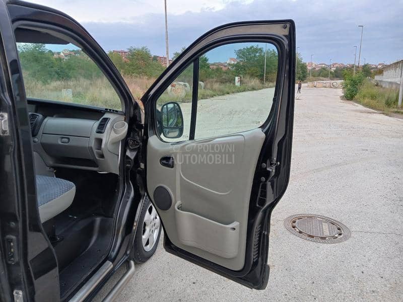 Renault Trafic 2 0 CDti l2