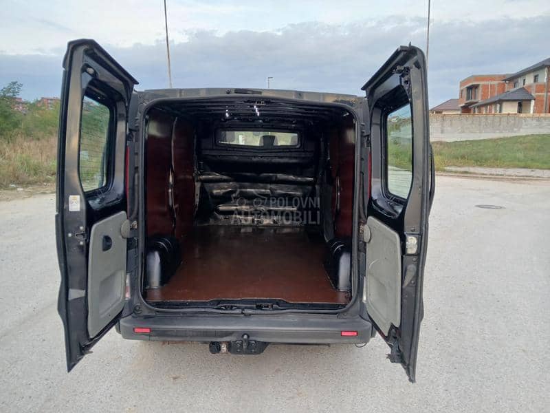 Renault Trafic 2 0 CDti l2