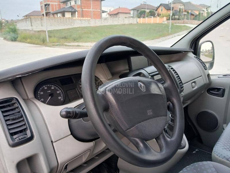 Renault Trafic 2 0 CDti l2