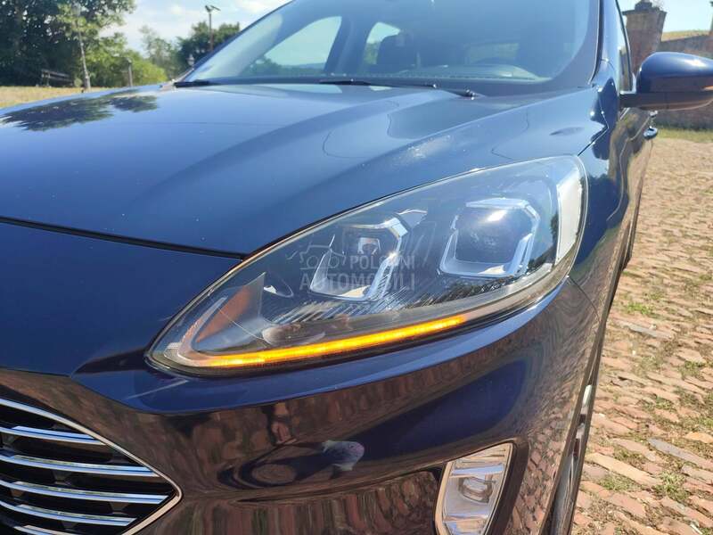 Ford Kuga Titan X/HUD/Virt/LED