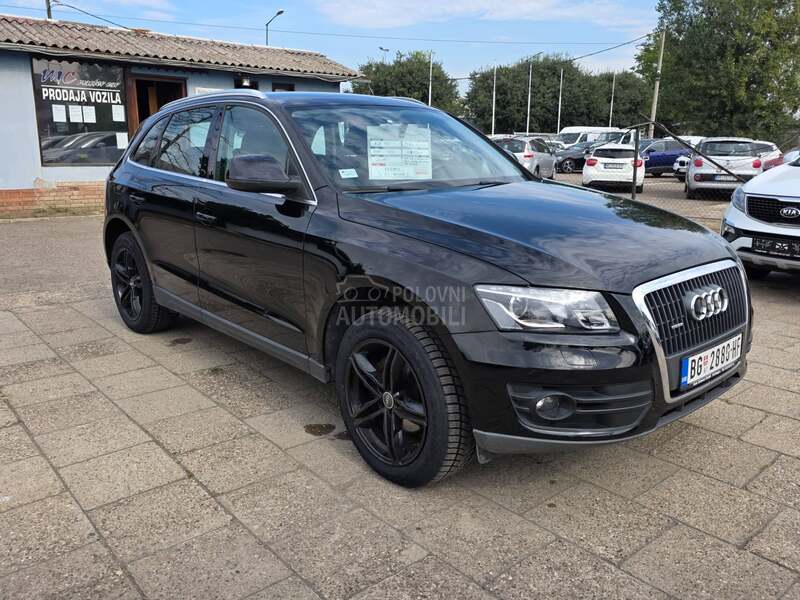 Audi Q5 2.0tdi LED/NAVREG