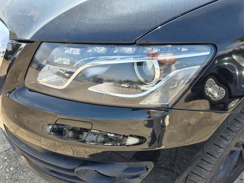 Audi Q5 2.0tdi LED/NAVREG