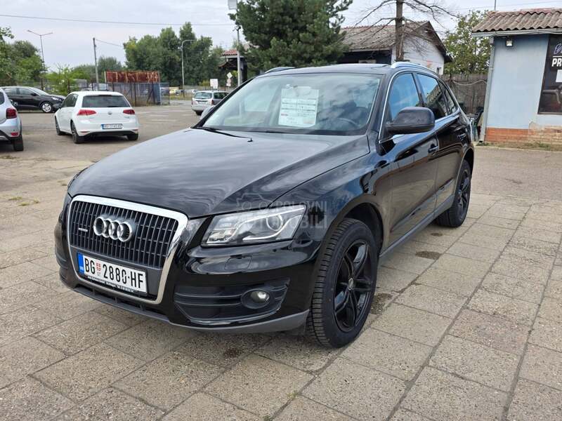 Audi Q5 2.0tdi LED/NAVREG