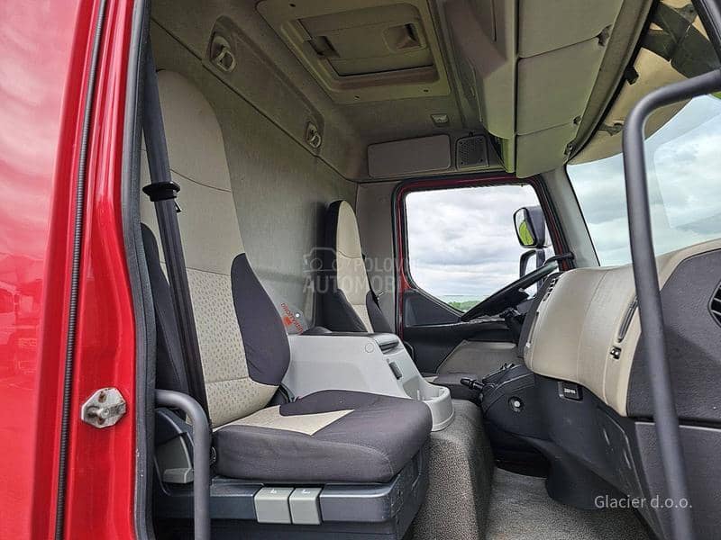 Renault 180.12 / 5m / 6 tona