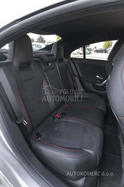 Mercedes Benz CLA 200 AMG Line