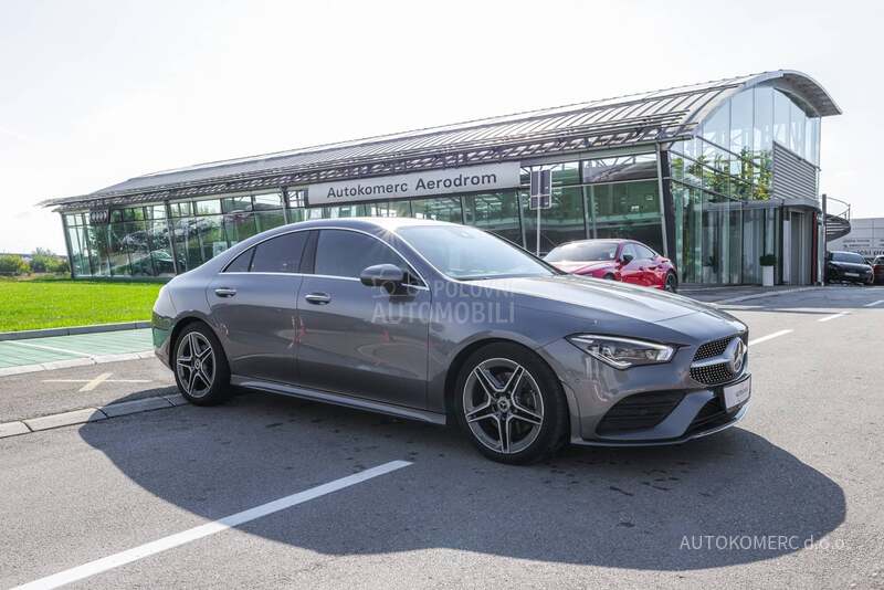 Mercedes Benz CLA 200 AMG Line