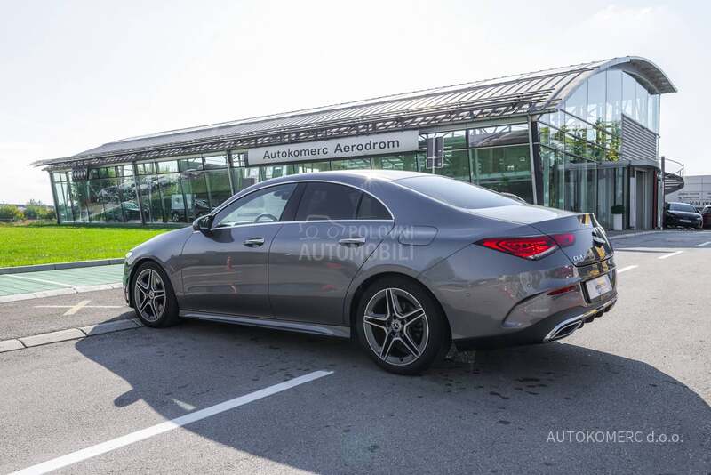 Mercedes Benz CLA 200 AMG Line
