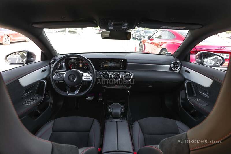 Mercedes Benz CLA 200 AMG Line