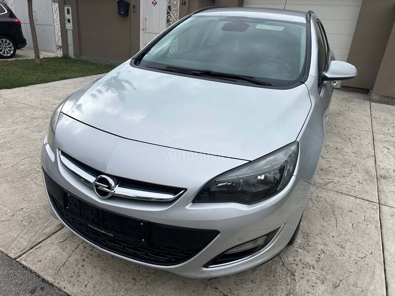 Opel Astra J 1.7CDTI ENJOY