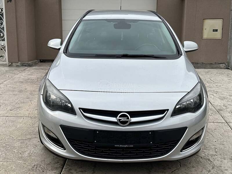 Opel Astra J 1.7CDTI ENJOY