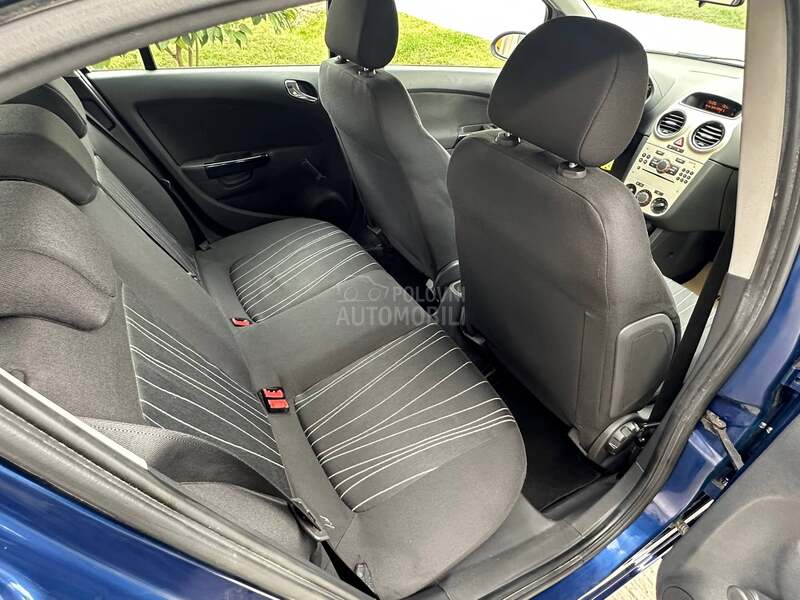Opel Corsa D 1.4