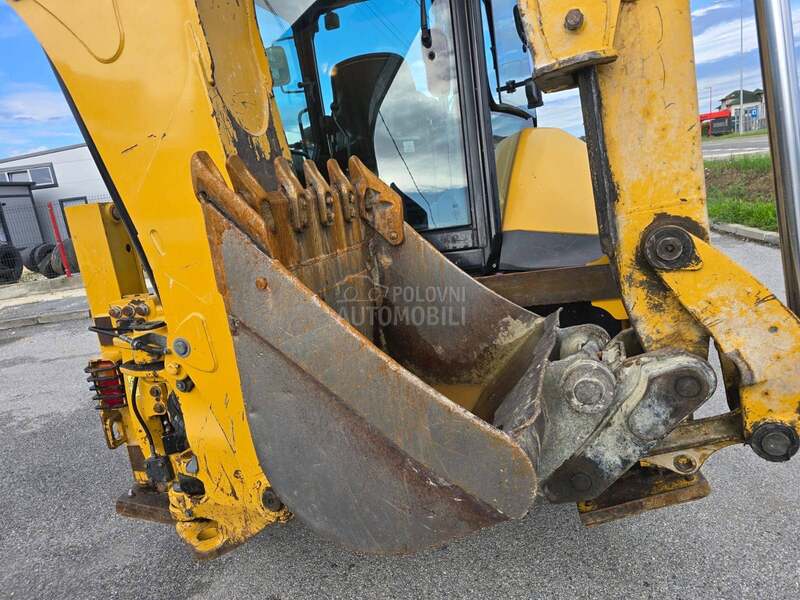 CAT 428F2