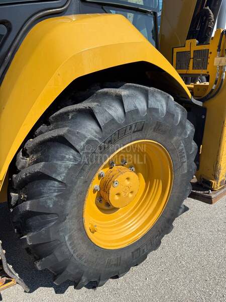 CAT 428F2