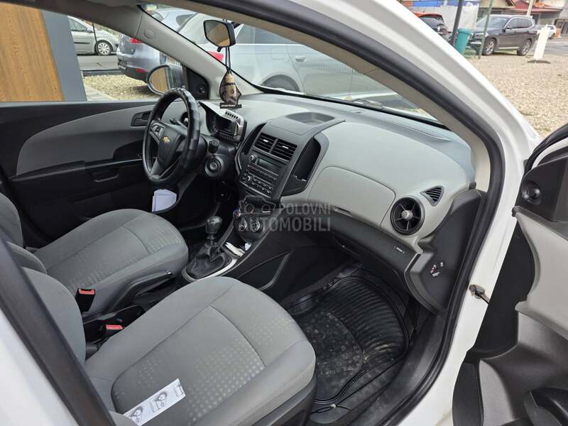 Chevrolet Aveo 1.2 16v OPEL T O P