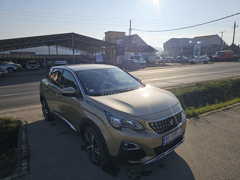 Peugeot 3008 1.5BLUEHDI ALLURE