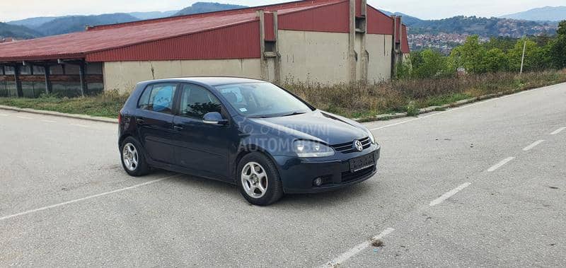 Volkswagen Golf 5 4// M O T I O N