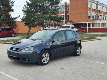 Volkswagen Golf 5 4// M O T I O N