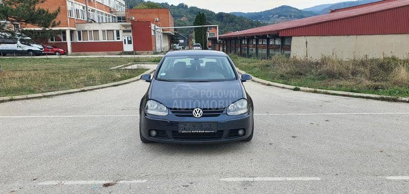 Volkswagen Golf 5 4// M O T I O N