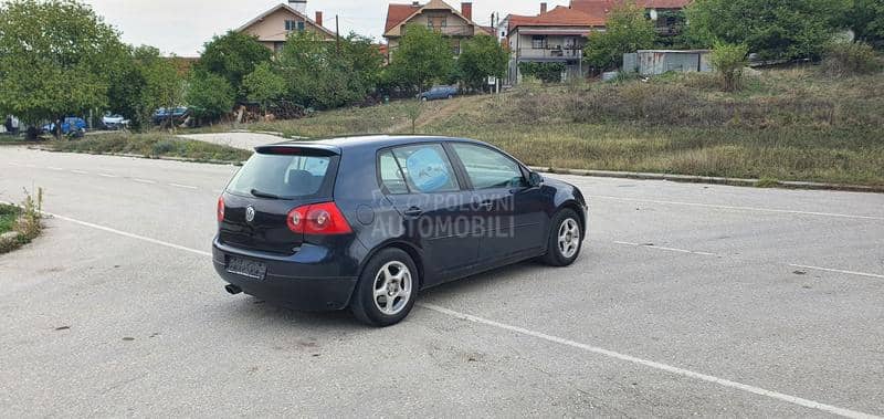 Volkswagen Golf 5 4// M O T I O N